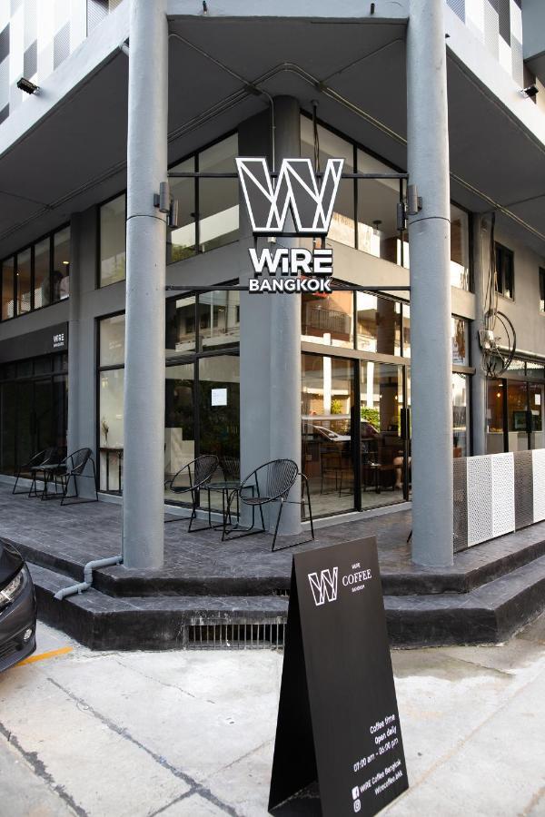 WiRE Bangkok Prakhanong Bagian luar foto